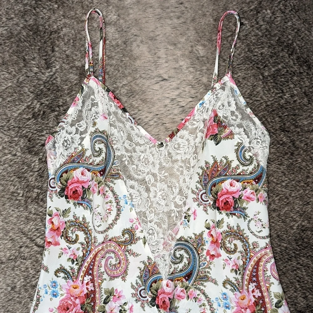 Victoria's Secret Gold Label Vintage Slip Paisley Print Floral Lace Small - Picture 3 of 6